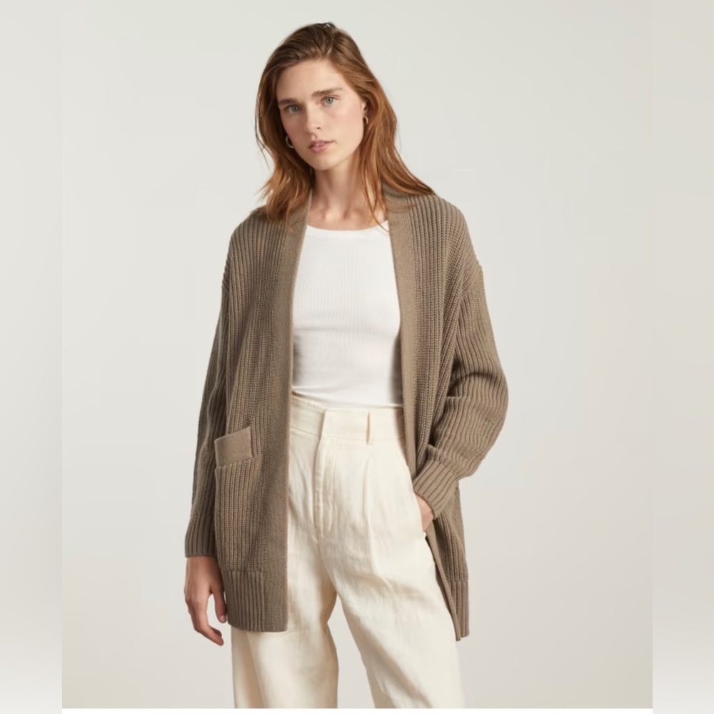 Everlane The Oversized Cotton Ribbed Cardigan in Clay